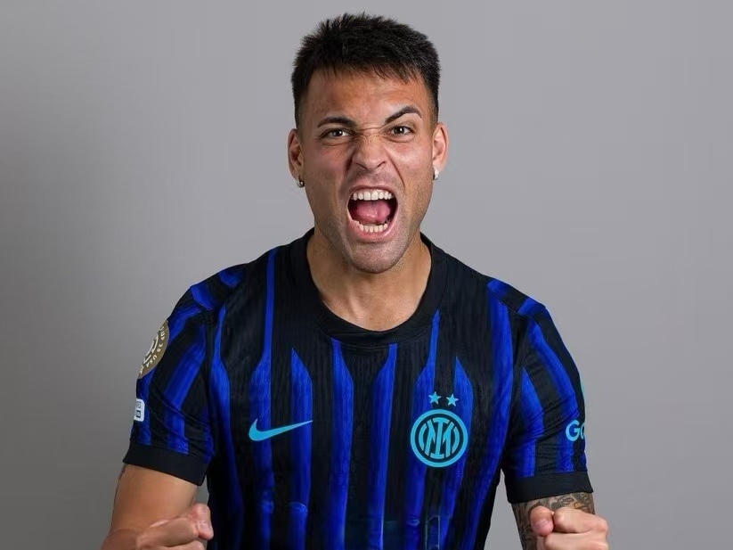 球员们驰骋 球员们驰骋