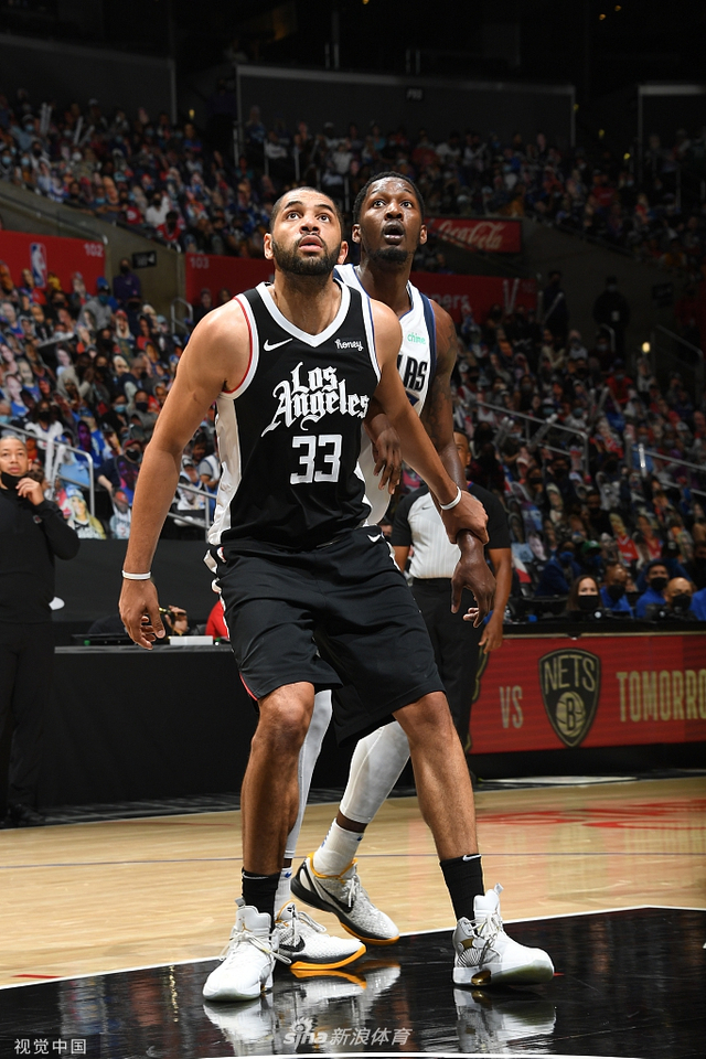 在凌晨进行 在凌晨进行